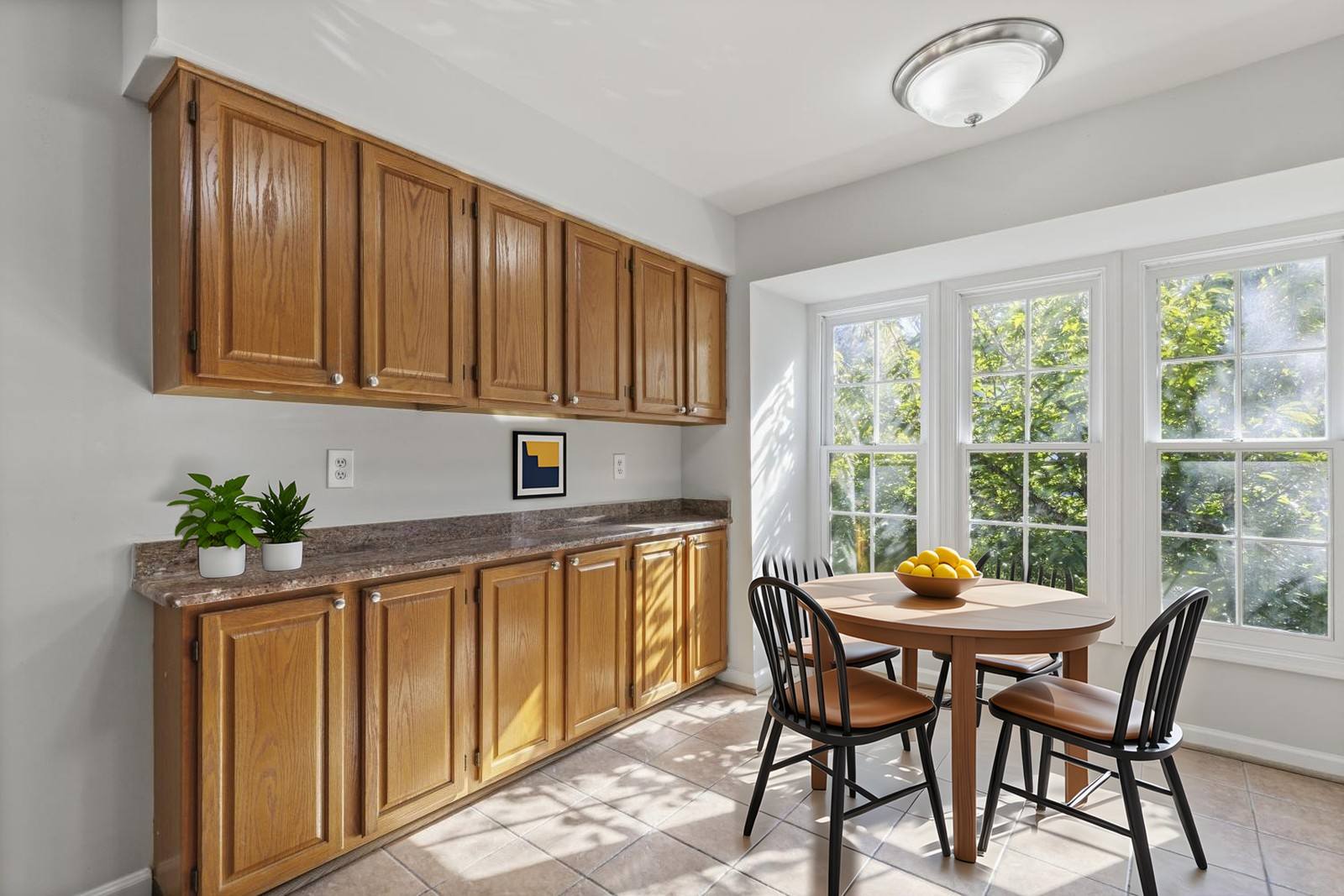 Kitchen in Woodbridge, VA, virtually staged